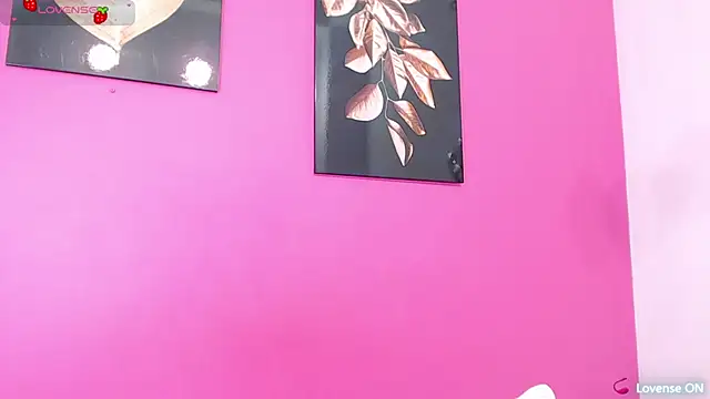 Snapshot of kinkyandsavage chatting on 02/08/25, 07:49 kinkyandsavage online show from 02/08/25, 07:49