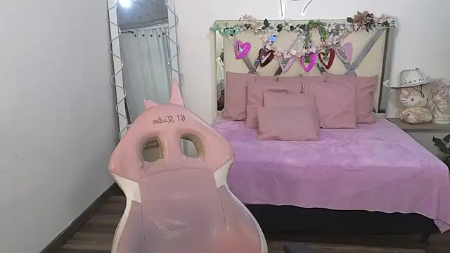 kittystart tay online show from 03/07/25, 07:05