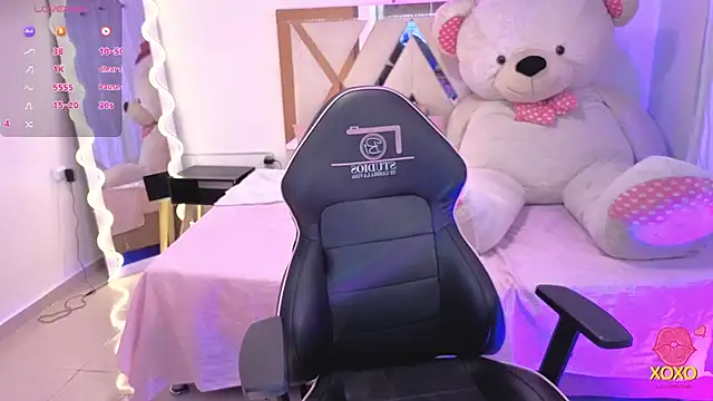 kittystart tay online show from 09/30/25, 11:54