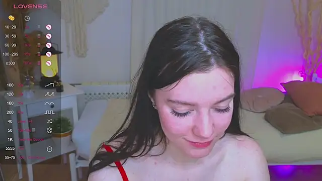 Snapshot of Lana__Cute_ chatting on 01/21/25, 04:58 Lana Cute online show from 01/21/25, 04:58