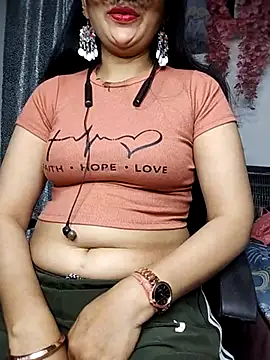 Snapshot of sexy_bhabhi69 chatting on 03/22/25, 05:09 sexy bhabhi69 online show from 03/22/25, 05:09