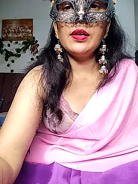 Snapshot of sexy_bhabhi69 chatting on 09/08/25, 05:23 sexy bhabhi69 online show from 09/08/25, 05:23