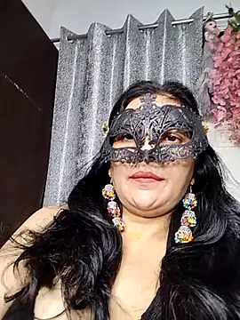 Snapshot of sexy_bhabhi69 chatting on 09/15/25, 07:36 sexy bhabhi69 online show from 09/15/25, 07:36