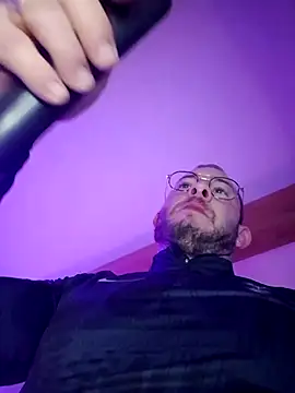 jourdinio13 online show from 03/04/25, 08:27