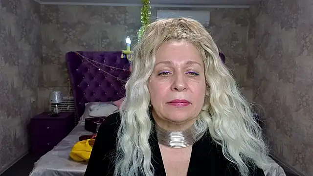 Snapshot of Penelope_Pinky chatting on 01/19/25, 07:47 Penelope Pinky online show from 01/19/25, 07:47