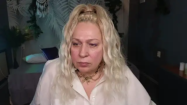 Snapshot of Penelope_Pinky chatting on 01/20/25, 02:25 Penelope Pinky online show from 01/20/25, 02:25