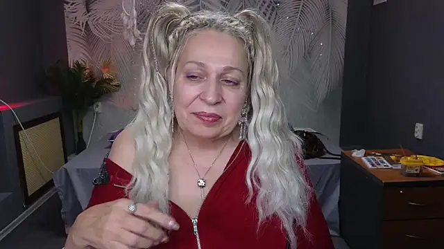 Snapshot of Penelope_Pinky chatting on 01/30/25, 05:17 Penelope Pinky online show from 01/30/25, 05:17