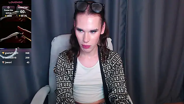 Snapshot of Cassie_Bae chatting on 01/25/25, 10:18 Cassie Bae online show from 01/25/25, 10:18