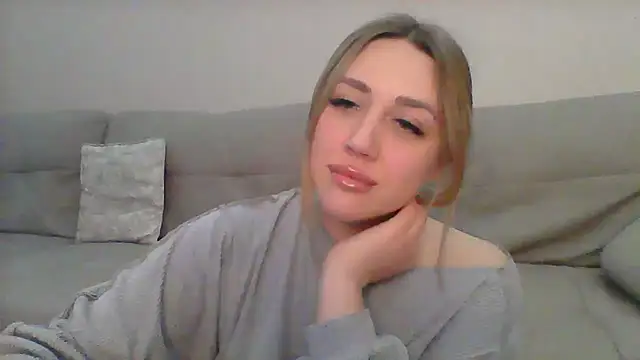 Snapshot of VickyLove047 chatting on 01/10/25, 09:53 VickyLove047 online show from 01/10/25, 09:53