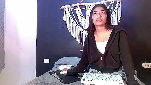 anais tgn online show from 03/15/25, 06:43