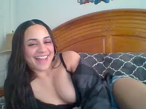 Snapshot of tendertormentt chatting on 03/07/25, 08:44 tendertormentt online show from 03/07/25, 08:44
