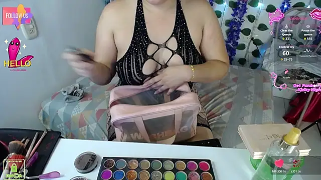 CassandraBaby  online show from 10/25/25, 07:41