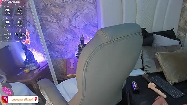 LucyanaSilva online show from 02/21/25, 05:09