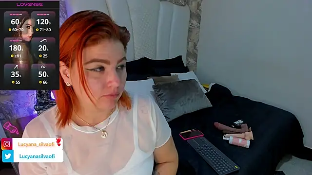 LucyanaSilva online show from 03/22/25, 04:45