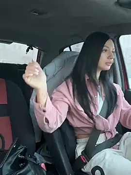 JulliaVegas online show from 02/08/25, 02:04