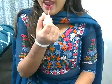 chavi 12 online show from 01/07/25, 07:06