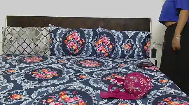 chavi 12 online show from 03/12/25, 09:23