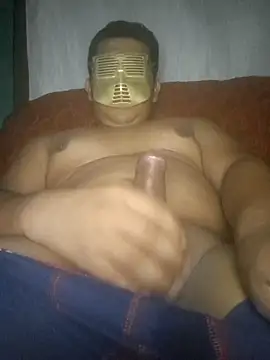 Snapshot of NELF_ALCANTARA98 chatting on 10/23/25, 08:13 NELF ALCANTARA98 online show from 10/23/25, 08:13