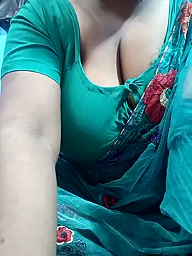 Hot-Manshi2 online show from 10/25/25, 07:08