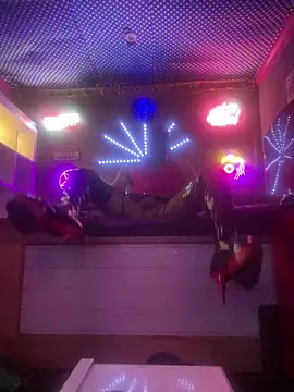 Snapshot of kinkycdslutsv chatting on 02/05/25, 06:37 kinkycdslutsv online show from 02/05/25, 06:37