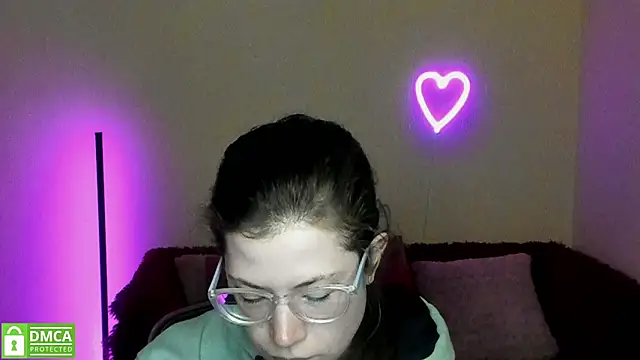 Alicia redfollow online show from 03/01/25, 06:35