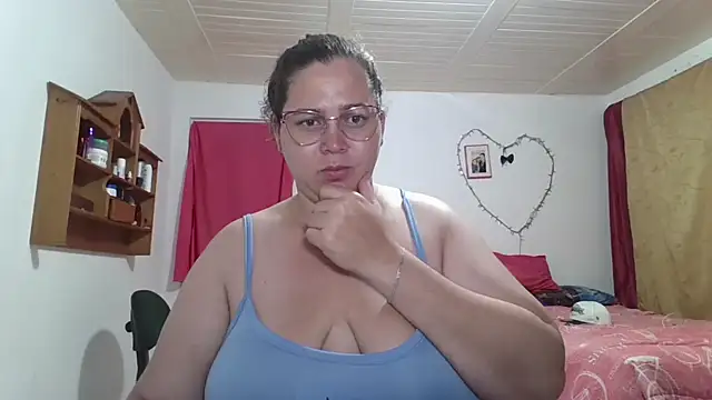 Snapshot of pecadodulce123 chatting on 01/29/25, 12:43 pecadodulce123 online show from 01/29/25, 12:43