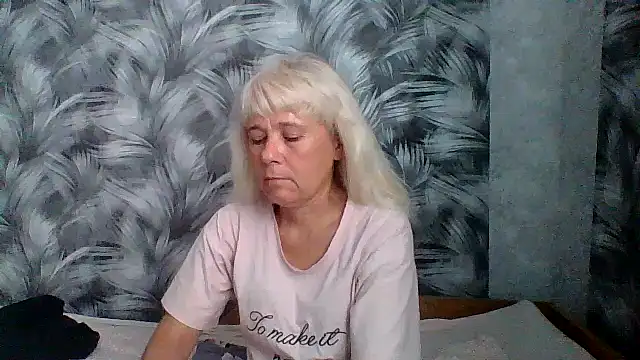 sakura blonde online show from 10/06/25, 10:02