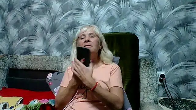 sakura blonde online show from 10/11/25, 06:39