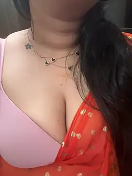 Snapshot of Akhi_Akshaya chatting on 01/10/25, 08:04 Akhi Akshaya online show from 01/10/25, 08:04