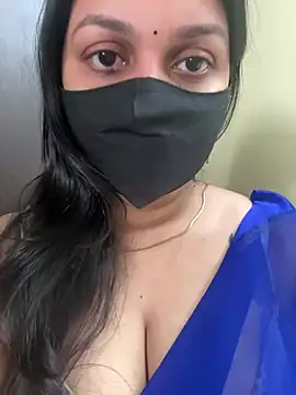 Snapshot of Akhi_Akshaya chatting on 03/02/25, 05:54 Akhi Akshaya online show from 03/02/25, 05:54