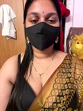 Snapshot of Akhi_Akshaya chatting on 10/10/25, 05:12 Akhi Akshaya online show from 10/10/25, 05:12