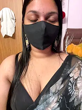 Snapshot of Akhi_Akshaya chatting on 10/26/25, 02:45 Akhi Akshaya online show from 10/26/25, 02:45