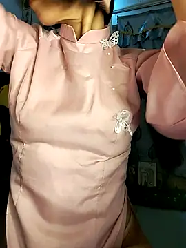 Snapshot of Lucy_limon chatting on 10/05/25, 07:28 Lucy limon online show from 10/05/25, 07:28