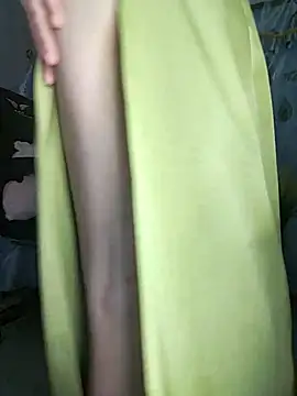 Snapshot of Lucy_limon chatting on 10/11/25, 10:30 Lucy limon online show from 10/11/25, 10:30