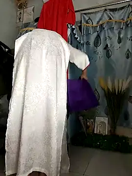 Snapshot of Lucy_limon chatting on 11/15/25, 08:05 Lucy limon online show from 11/15/25, 08:05