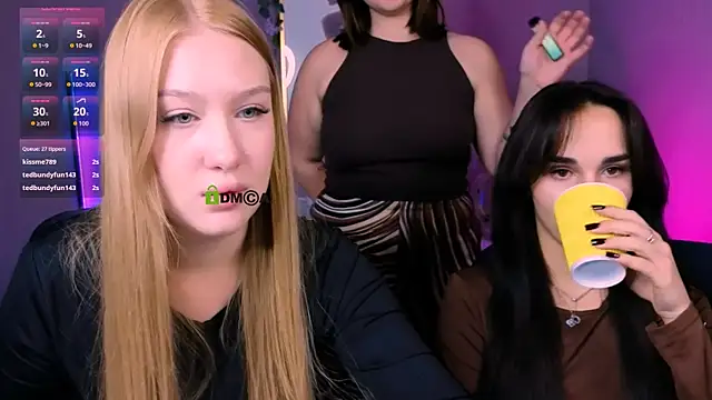 playful sophie online show from 10/21/25, 03:29