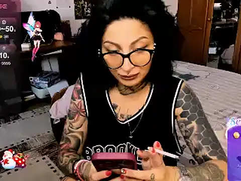 Lucky Deniz online show from 12/18/24, 10:19