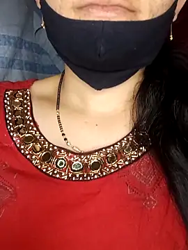 Snapshot of Telugu_Cute_Angel chatting on 02/18/25, 07:09 Telugu Cute Angel online show from 02/18/25, 07:09