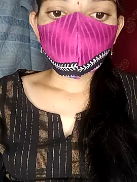 Snapshot of Telugu_Cute_Angel chatting on 03/18/25, 04:48 Telugu Cute Angel online show from 03/18/25, 04:48