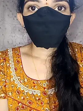 Snapshot of Telugu_Cute_Angel chatting on 10/13/25, 03:06 Telugu Cute Angel online show from 10/13/25, 03:06