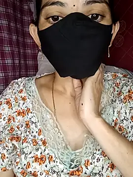 Snapshot of Telugu_Cute_Angel chatting on 11/16/25, 04:01 Telugu Cute Angel online show from 11/16/25, 04:01