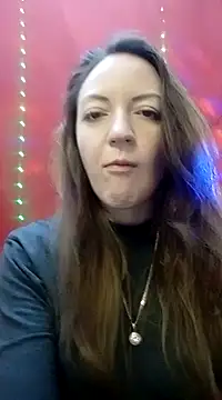 Snapshot of KattyLuuu chatting on 12/22/24, 06:49 KattyLuuu online show from 12/22/24, 06:49