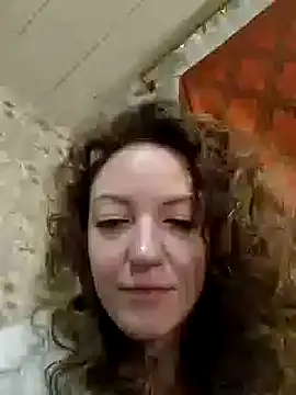 Snapshot of KattyLuuu chatting on 12/29/24, 11:50 KattyLuuu online show from 12/29/24, 11:50