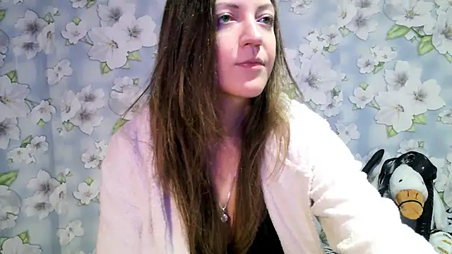 Snapshot of KattyLuuu chatting on 01/10/25, 11:39 KattyLuuu online show from 01/10/25, 11:39