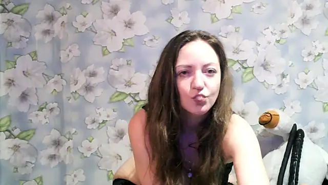 Snapshot of KattyLuuu chatting on 02/09/25, 11:57 KattyLuuu online show from 02/09/25, 11:57