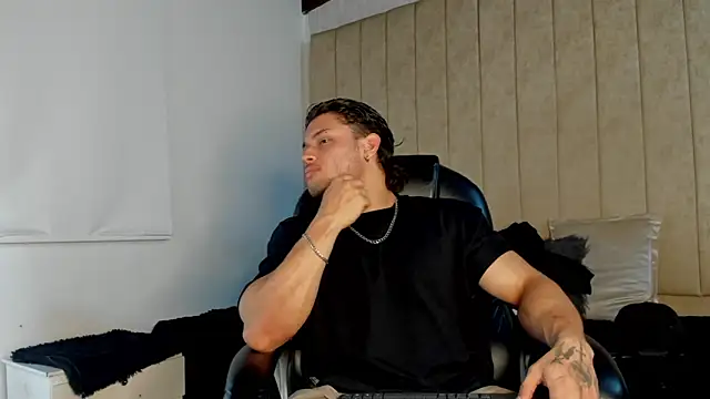 jeicob gagnon online show from 10/08/25, 07:17