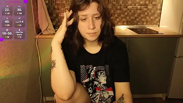 Snapshot of whatamarrie chatting on 01/14/25, 06:17 whatamarrie online show from 01/14/25, 06:17