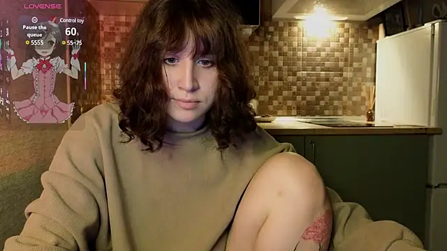 Snapshot of whatamarrie chatting on 02/28/25, 11:12 whatamarrie online show from 02/28/25, 11:12