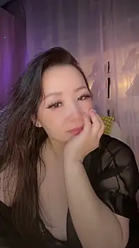 baobaomiqi linger online show from 10/23/25, 04:17