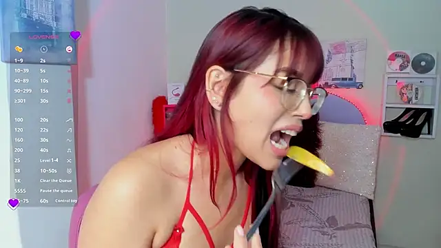 Fresita Rosita online show from 01/28/25, 03:25